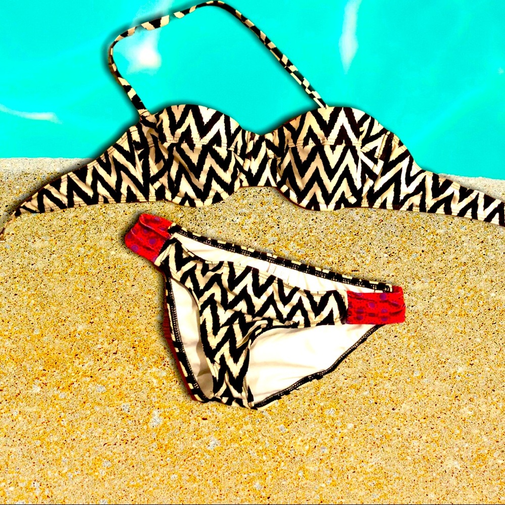 Ella Moss Bold Graphic Print Bikini M